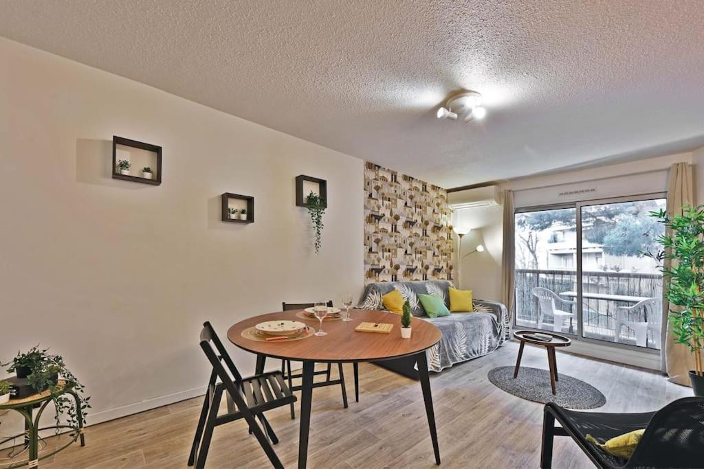 Апартаменти Les Comtadins - Parking Gratuit - Balcon - Clim Авіньйон Екстер'єр фото
